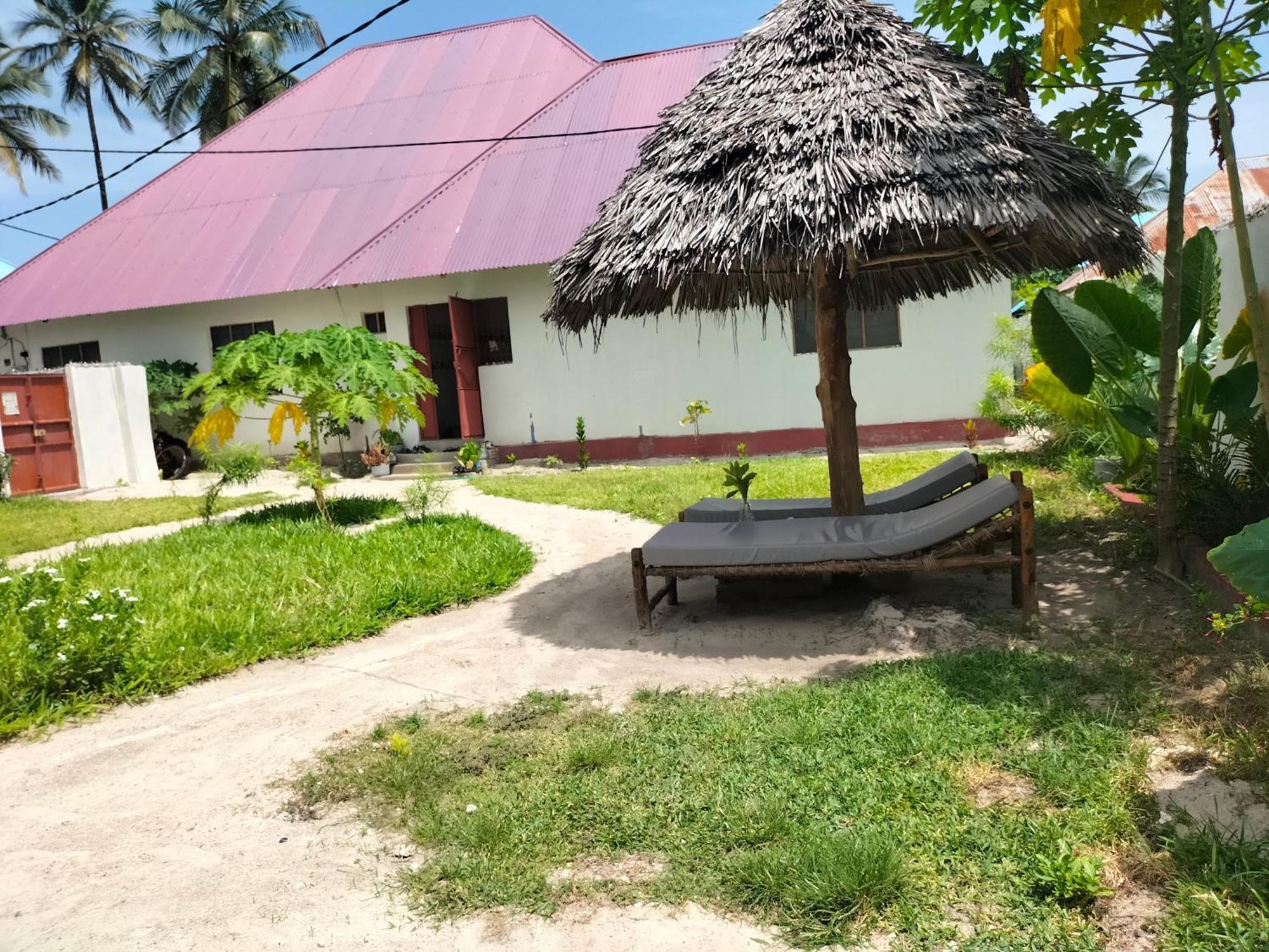 Mambo Leo Hostel Paje Zewnętrze zdjęcie